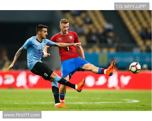 足球史上被低估的十大球星揭秘，他们的天赋和贡献为何常被忽视