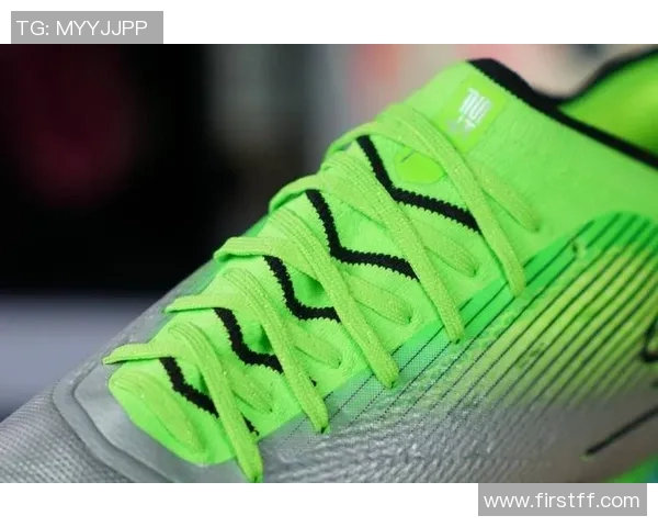 足球袜球星同款鞋究竟有何独特魅力让球迷趋之若鹜